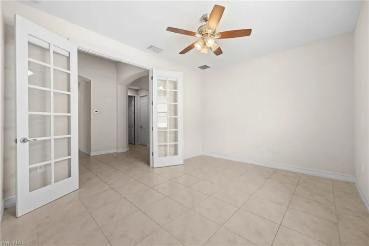 3987 Ashentree Ct, Fort Myers, Florida 33916
