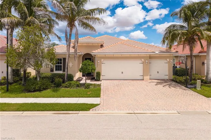 3987 Ashentree Ct, Fort Myers, Florida 33916