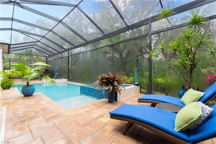 Pool/Lanai