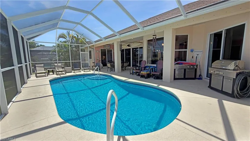 2601 Sw 37th St, Cape Coral, Florida 33914