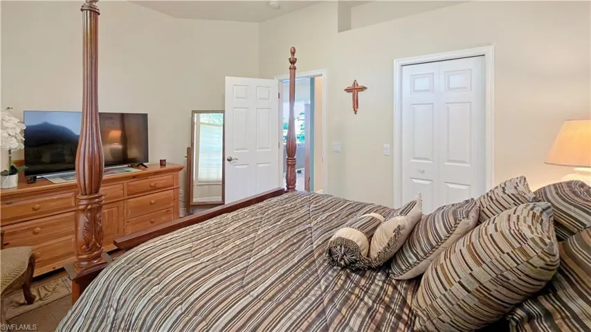 2601 Sw 37th St, Cape Coral, Florida 33914
