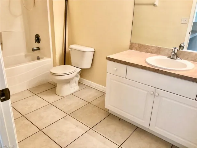 174  Partridge  ST, Lehigh Acres, FL 33974