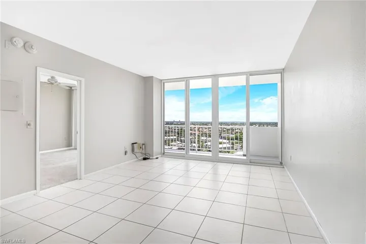 140  Seaview  CT, Marco Island, FL 34145