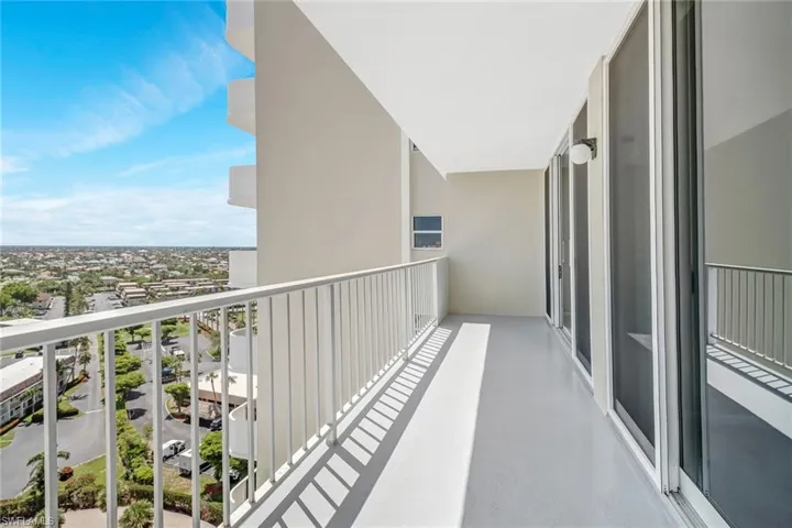 140  Seaview  CT, Marco Island, FL 34145