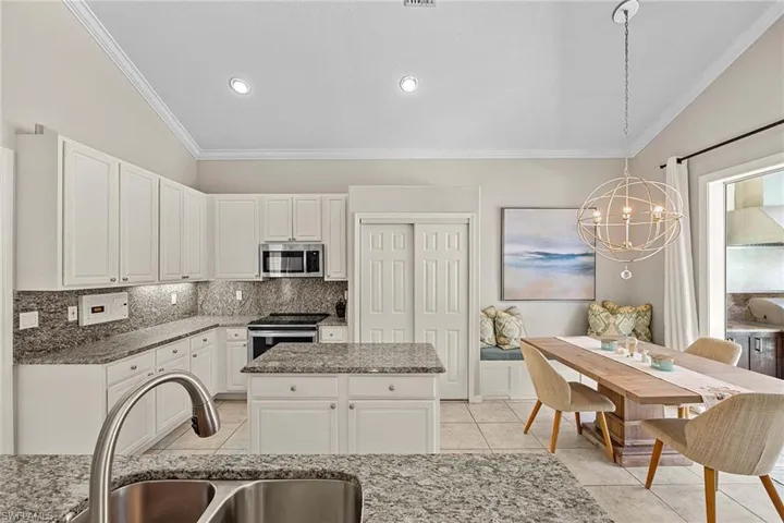 12885  Brynwood  WAY, Naples, FL 34105