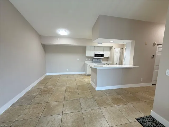 4680 Saint Croix Ln 534, Naples, Florida 34109