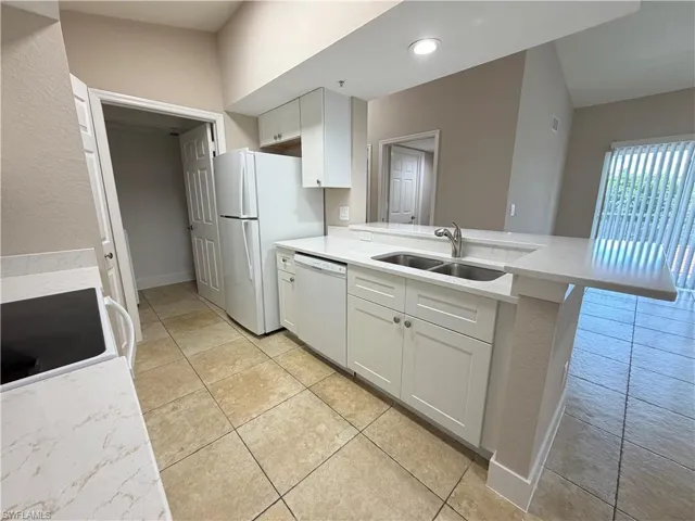 4680 Saint Croix Ln 534, Naples, Florida 34109