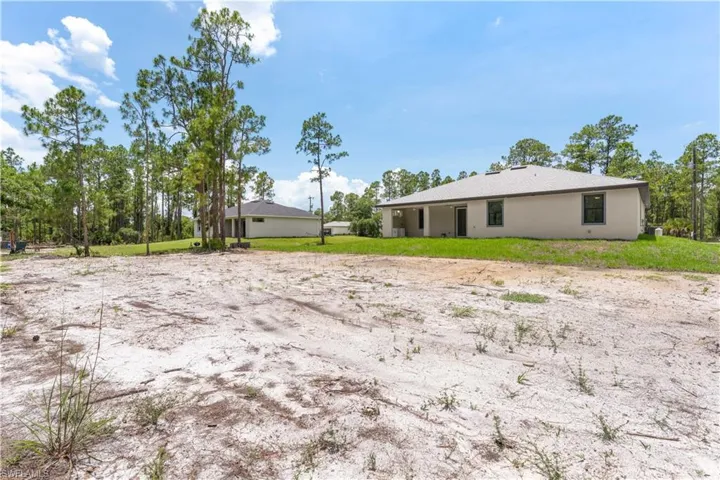 1116  Leroy  AVE, Lehigh Acres, FL 33972