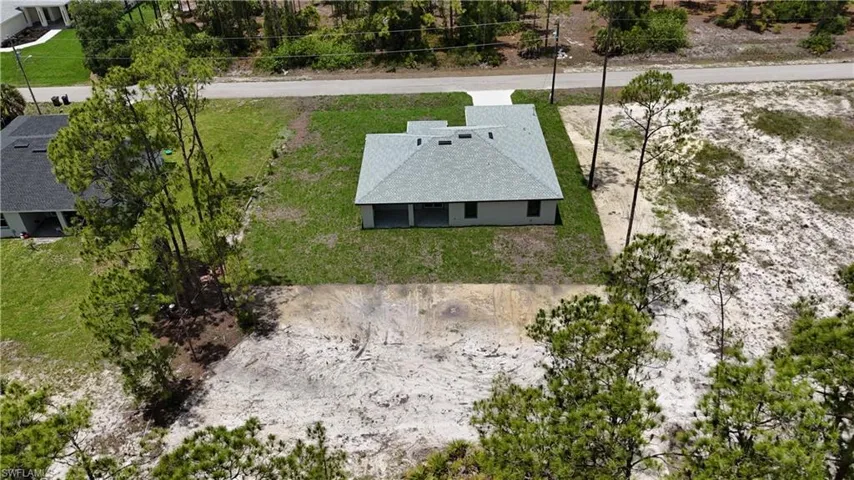 1116  Leroy  AVE, Lehigh Acres, FL 33972