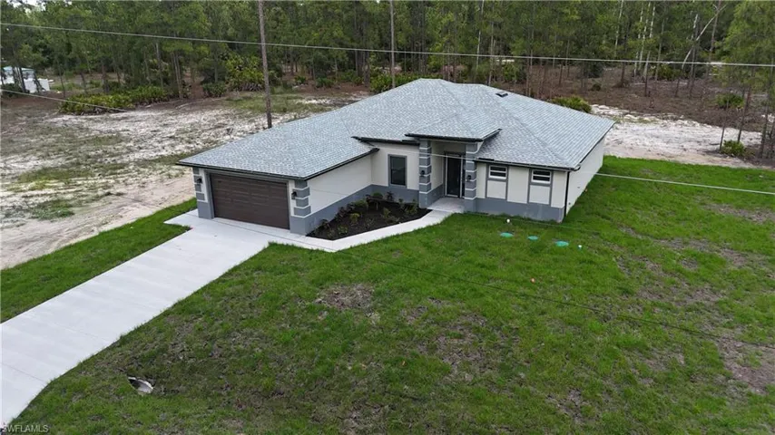 1116  Leroy  AVE, Lehigh Acres, FL 33972