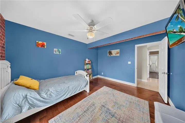 6090 Anchorline Ct, North Fort Myers, Florida 33917