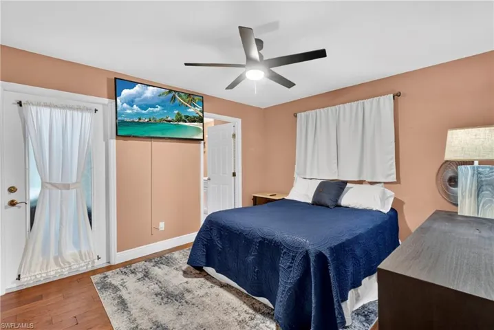6090 Anchorline Ct, North Fort Myers, Florida 33917