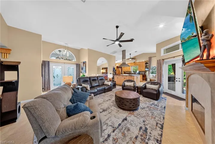 6090 Anchorline Ct, North Fort Myers, Florida 33917