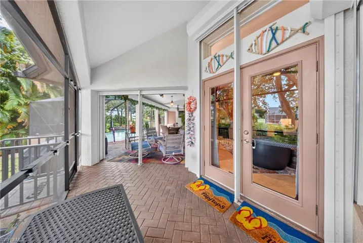 6090 Anchorline Ct, North Fort Myers, Florida 33917