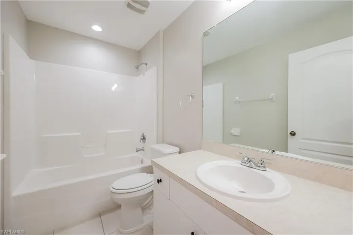 3312  38th SW ST, Lehigh Acres, FL 33976