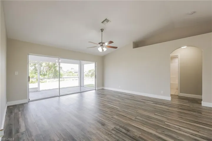 3312  38th SW ST, Lehigh Acres, FL 33976