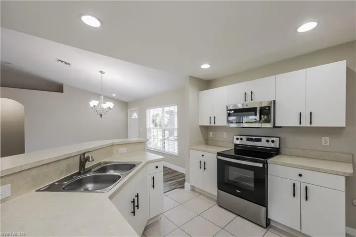 3312  38th SW ST, Lehigh Acres, FL 33976