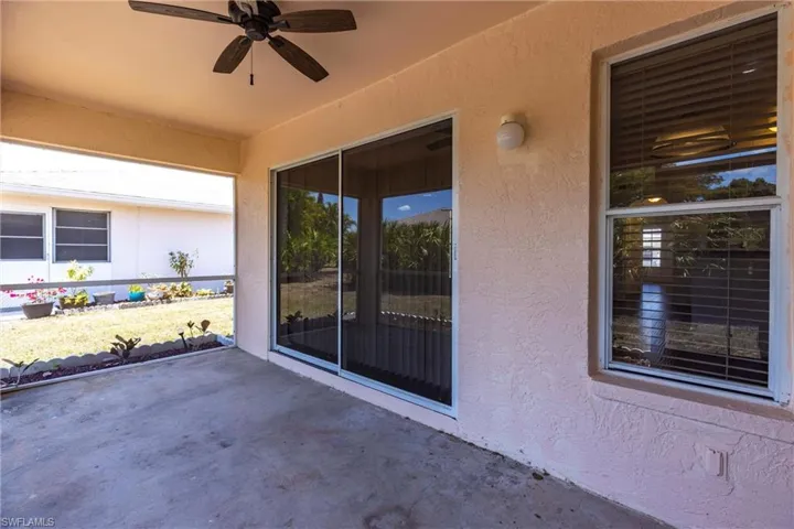 View of patio / terrace with ceiling fan