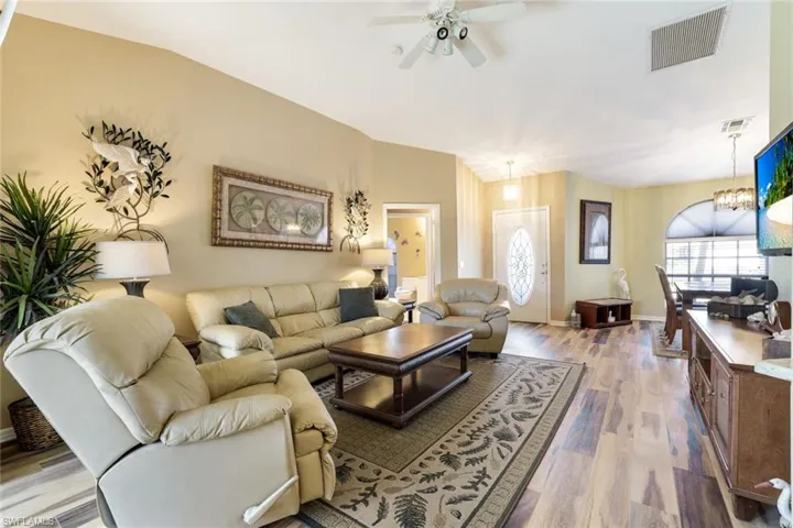 1483 Bermuda Rd, Marco Island, Florida 34145