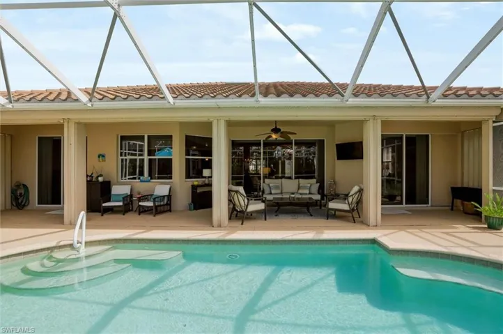 20647 Dennisport Ln, North Fort Myers, Florida 33917