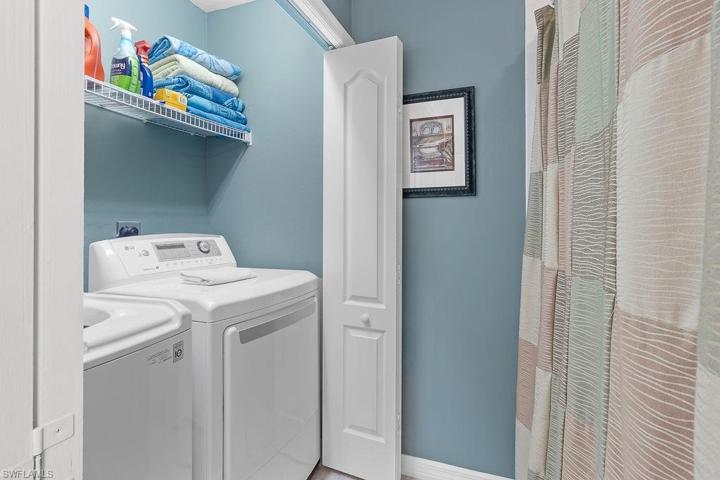 3790  Sawgrass  WAY, Naples, FL 34112