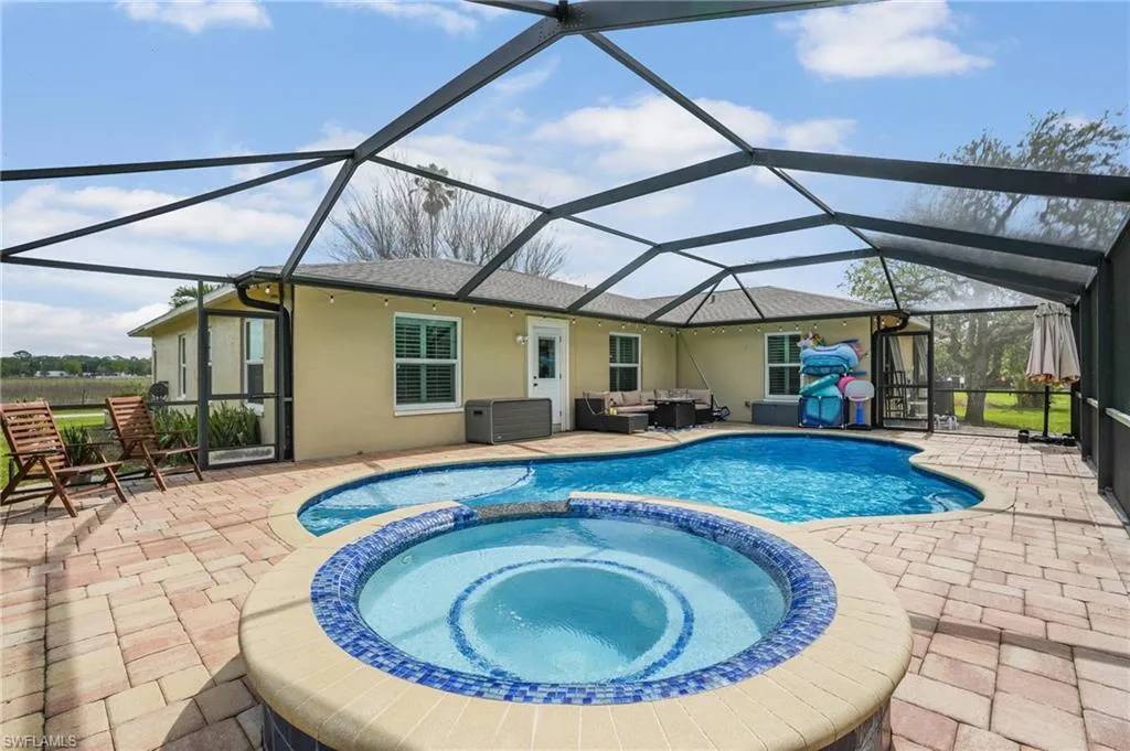 5060 Melaluca DR, Fort Myers, FL 33905,225017029