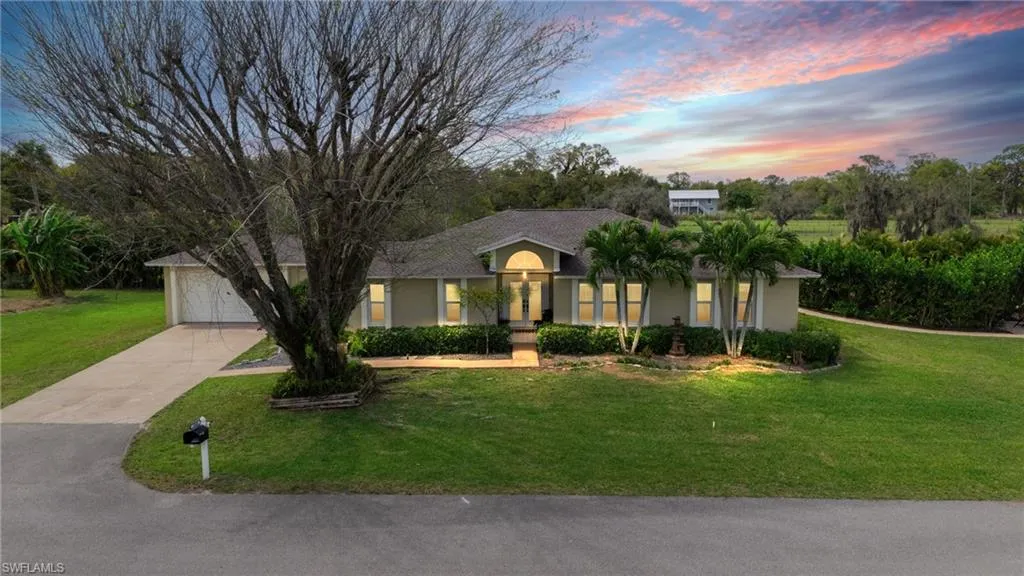 5060 Melaluca DR, Fort Myers, FL 33905,225017029