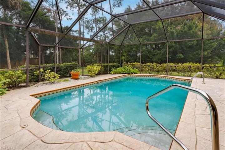 5516 Foxhunt WAY, NAPLES FL 34104