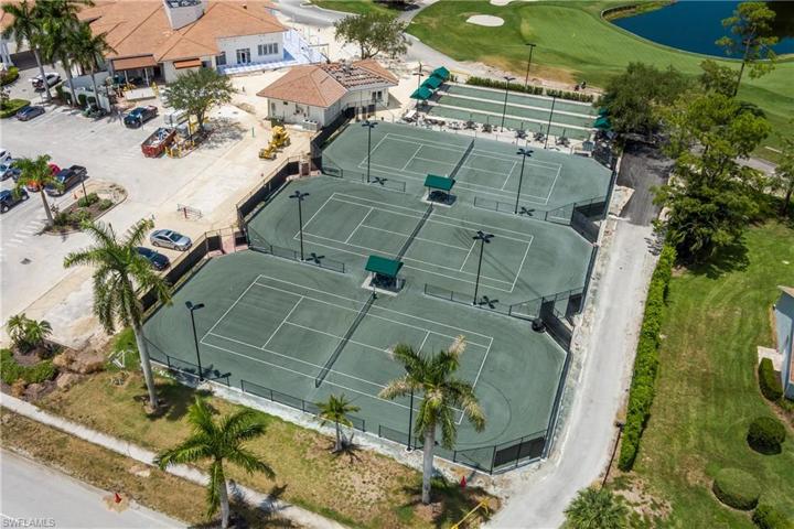 5516 Foxhunt WAY, NAPLES FL 34104