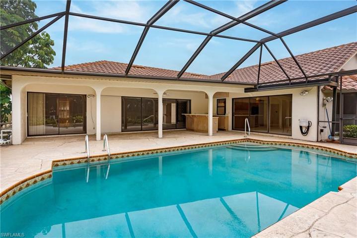 5516 Foxhunt WAY, NAPLES FL 34104