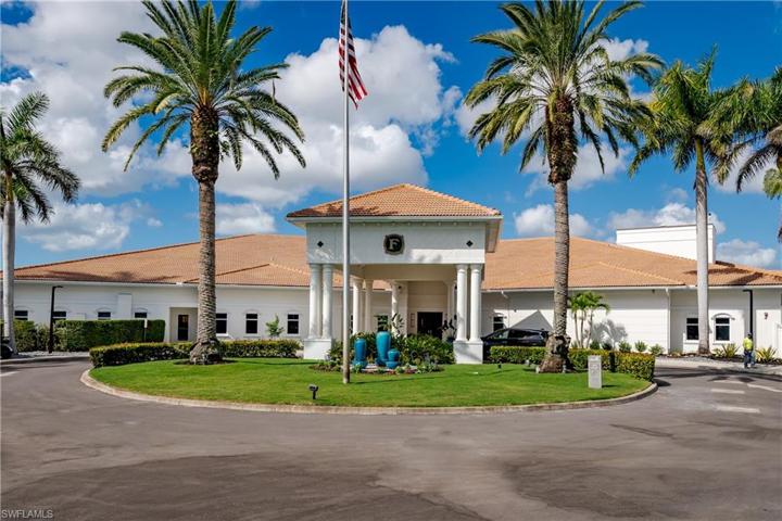 5516 Foxhunt WAY, NAPLES FL 34104