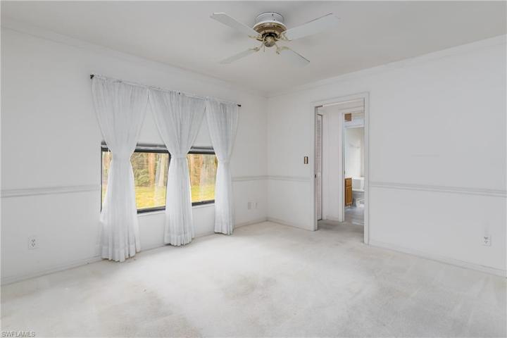 5516 Foxhunt WAY, NAPLES FL 34104