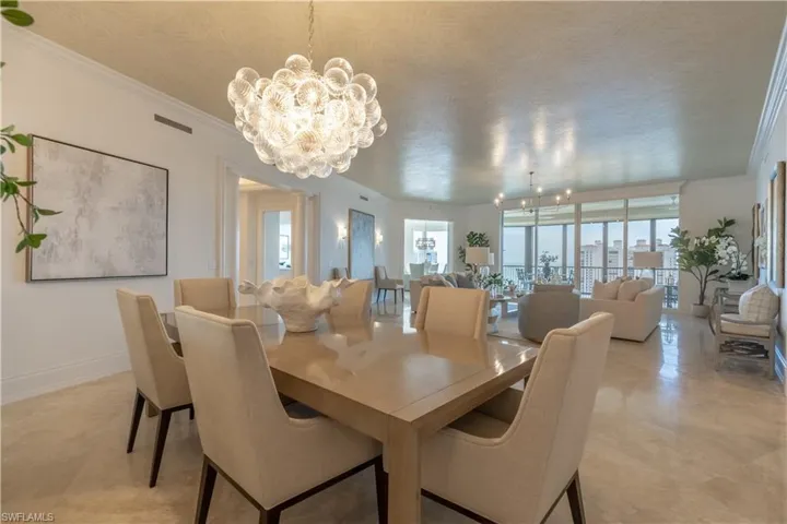 8787  Bay Colony  DR, Naples, FL 34108