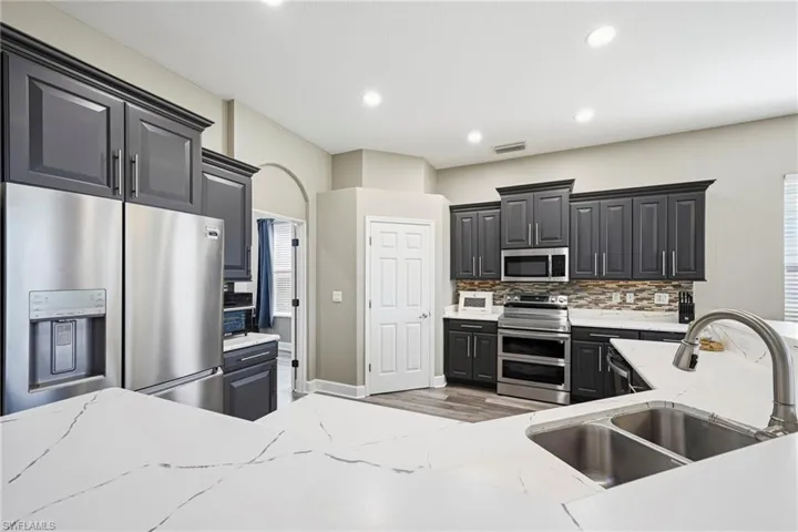 21200 Velino Ln, Estero, Florida 33928