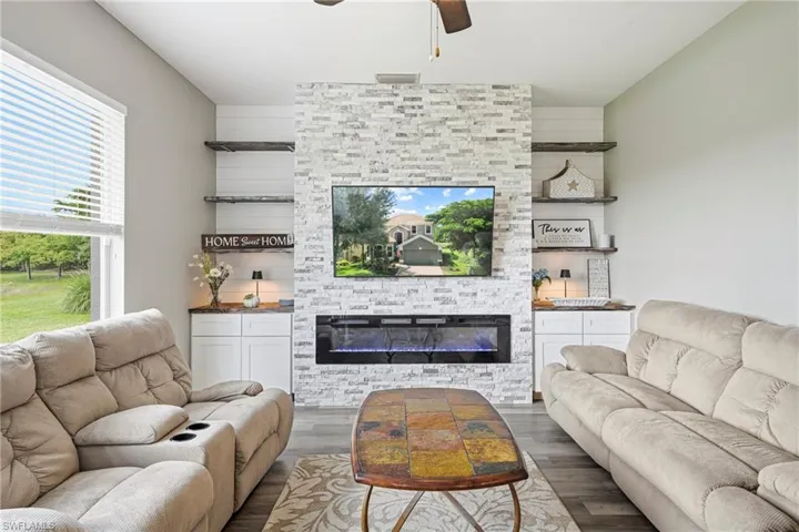 21200 Velino Ln, Estero, Florida 33928