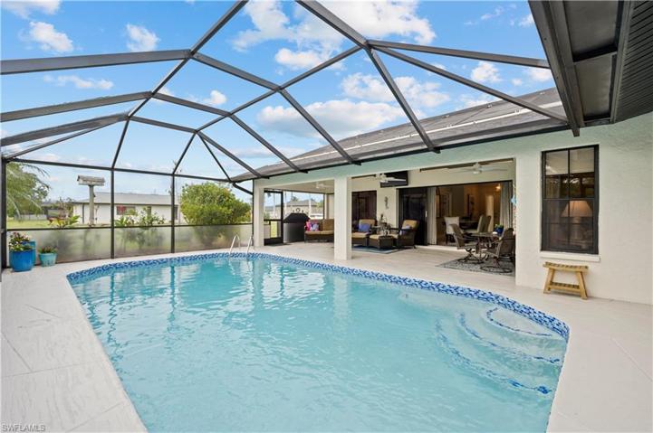 Expansive Lanai and Pool area with 2 Yard Access doors.
