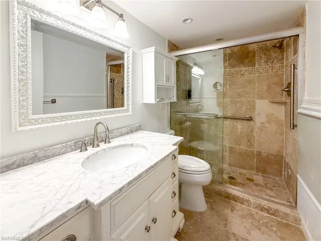 Master bath ~ updated, beautiful