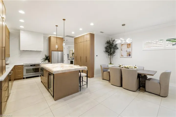 9798 Rocky Bank Dr, Naples, Florida 34109