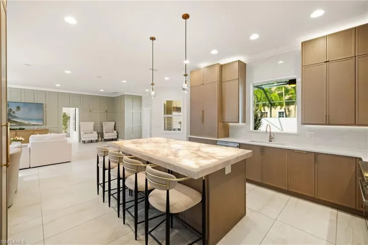 9798 Rocky Bank Dr, Naples, Florida 34109
