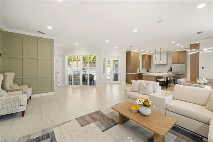 9798 Rocky Bank Dr, Naples, Florida 34109