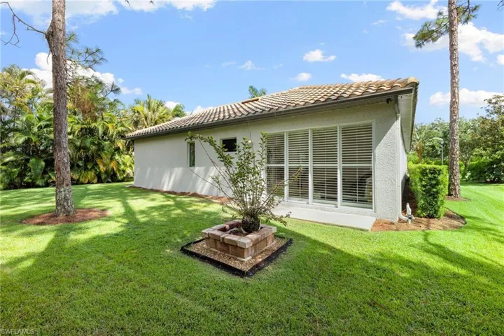 9798 Rocky Bank Dr, Naples, Florida 34109