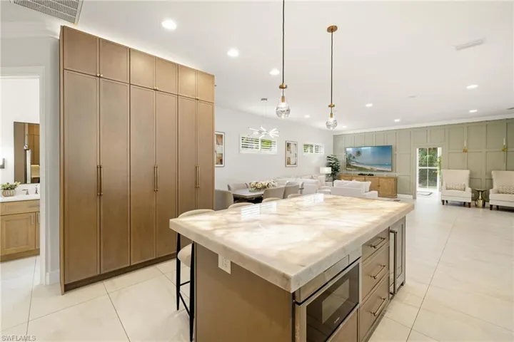 9798 Rocky Bank Dr, Naples, Florida 34109