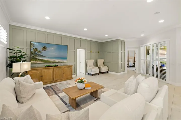 9798 Rocky Bank Dr, Naples, Florida 34109