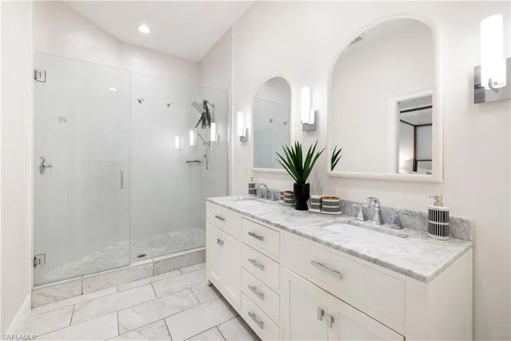 9798 Rocky Bank Dr, Naples, Florida 34109