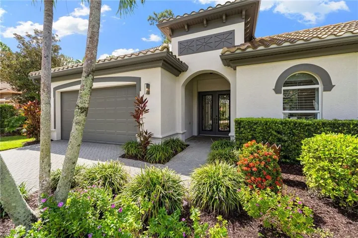 9798 Rocky Bank Dr, Naples, Florida 34109