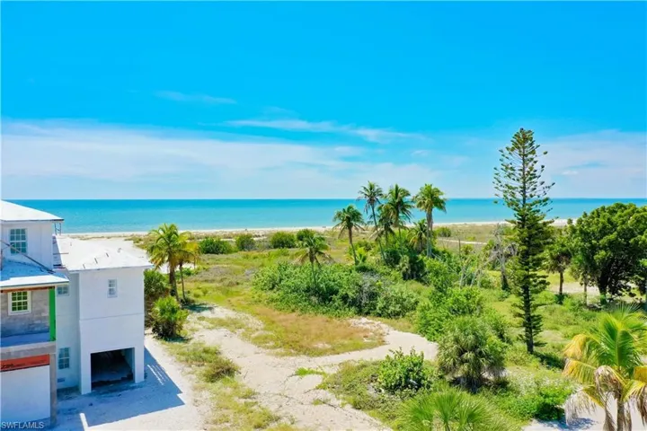 6053/6055 Gulf Rd, Fort Myers Beach, Florida 33931