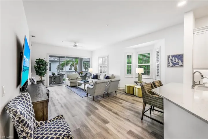 837 Sailaway Ln 204, Naples, Florida 34108