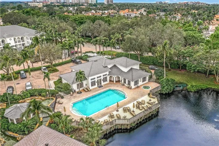 837 Sailaway Ln 204, Naples, Florida 34108
