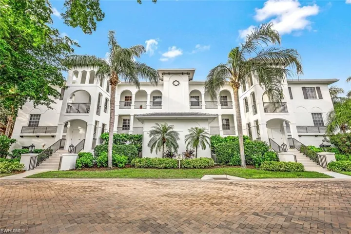 837 Sailaway Ln 204, Naples, Florida 34108