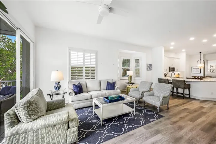 837 Sailaway Ln 204, Naples, Florida 34108